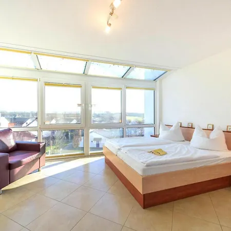 In Der Residenz Meeresblick * רריק